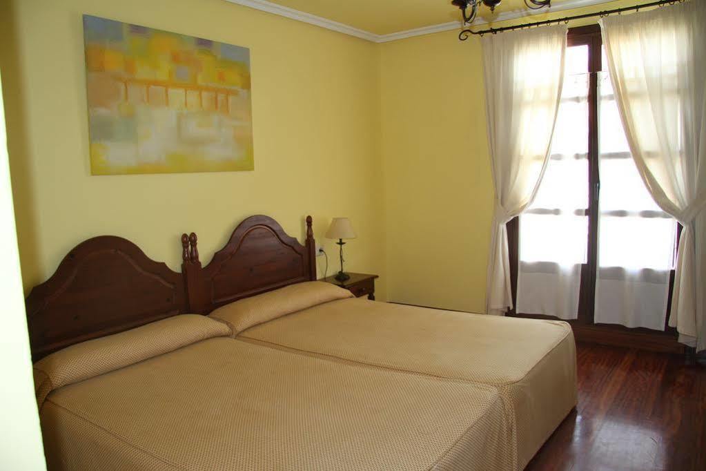 Hotel Zezilionea Olaberría Zewnętrze zdjęcie